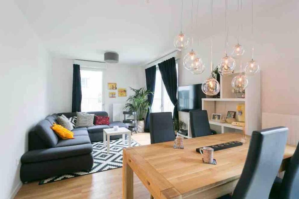 让蒂伊Cozy & Quiet Getaway Just 300M From Paris With Free Private Parking公寓 外观 照片